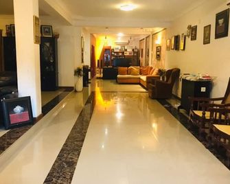 Hotel Miami - Anuradhapura - Aula