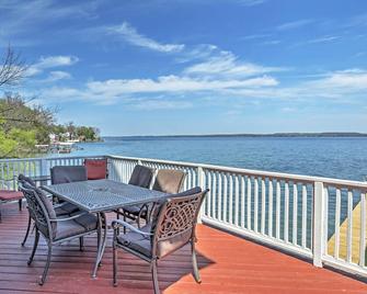 Waterfront Seneca Lake House Fire Pit and Boat Dock - Geneva - Balcony