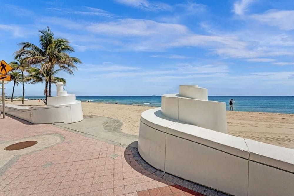 Eden Collection Junior Suite Steps to Beach - Fort Lauderdale - Beach