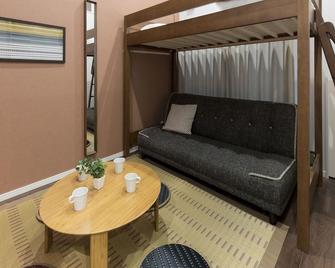 Trip Pod Sumiyoshi A - Fukuoka - Salon
