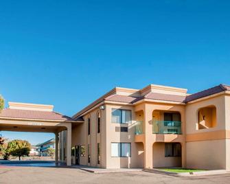 Rodeway Inn Tucumcari - Tucumcari - Rakennus