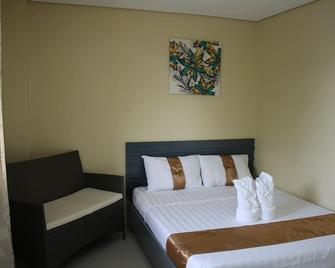 Rusville Hotel & Residences - Naga City