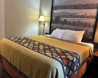 Super 8 by Wyndham Kutztown/Allentown Area - Kutztown - Bedroom