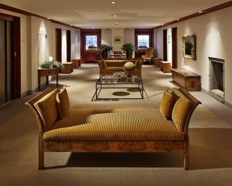 Hotel Bodenhaus - Splügen - Лаунж