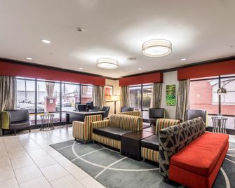 Holiday Inn Indianapolis Downtown By IHG - Indianapolis - Lounge