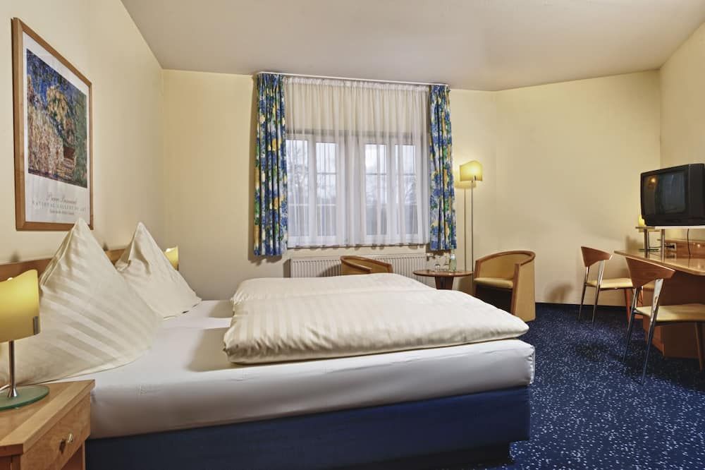 Hotel Schloss Schweinsburg - Neukirchen (Pleiße) - Спальня