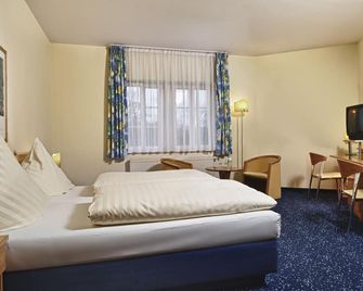 Hotel Schloss Schweinsburg - Neukirchen (Pleiße) - Спальня
