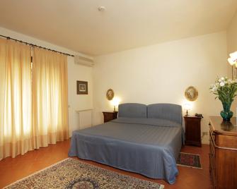 Relais Vignale & Spa - Radda In Chianti - Soveværelse