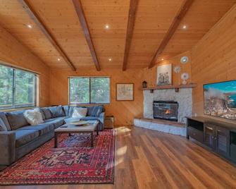 Mellow Moonridge - Great place to get away! Great location! - Big Bear Lake - Sala de estar