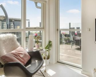 4 bedroom cozy home in Esbjerg V - Esbjerg