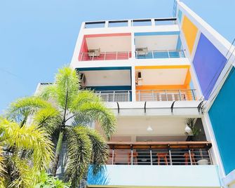 Twenty -Two Dazzle Bay - Weligama - Building