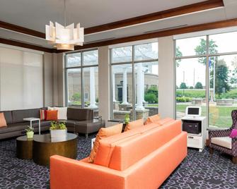 Hilton Garden Inn Indianapolis South/Greenwood - Indianapolis - Lounge
