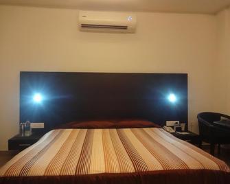 Hotel Mithila - Eramalloor - Camera da letto