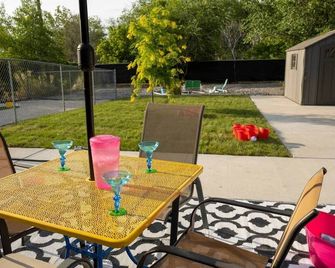 House of Art Close to Downtown Salt Lake City with Doggie Door - Salt Lake City - Patio
