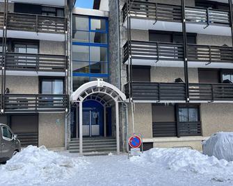 Ski-in/ski-out studio - Saint-Lary-Soulan - Edificio