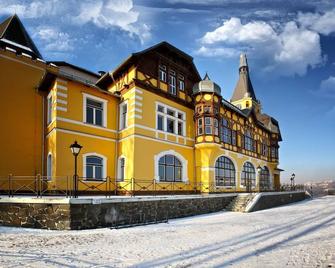 Vetruse - Ústí nad Labem - Edifici
