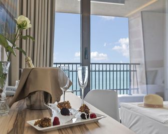 Hvd ニンファ - ゴールデンサンド