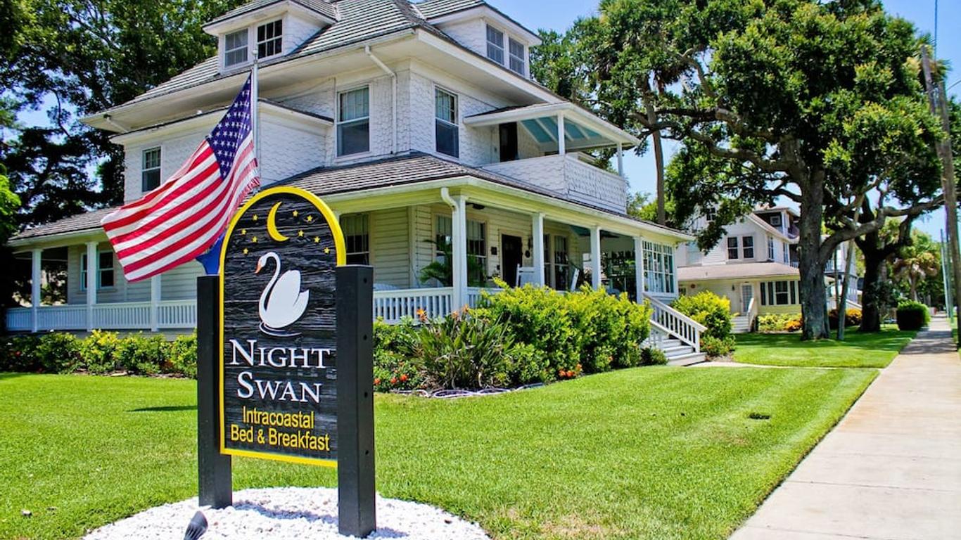 Night Swan Intracoastal B&B