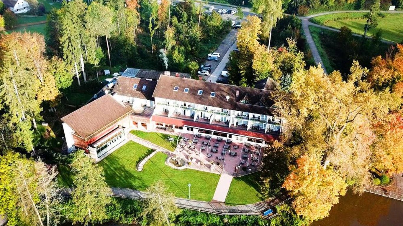 Hotel Salinensee