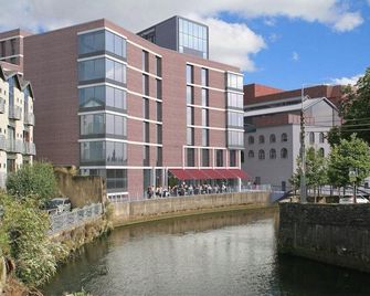 Lee Point - Cork - Building