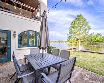 Luxury Waterfront Suite / Prime Location! - Eatonton - Patio