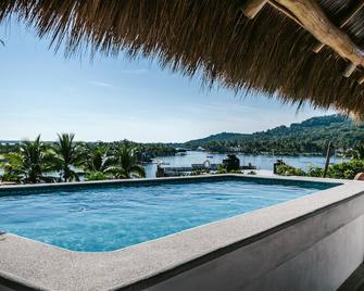 Best Unit in triplex! #20 Calle Sonora, Unit C - Barra de Navidad - Pool