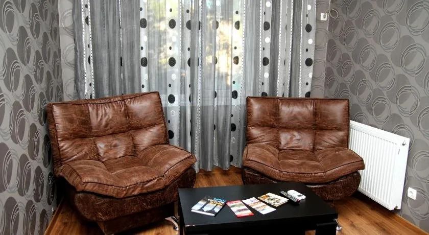 Leader Inn - Tiflis