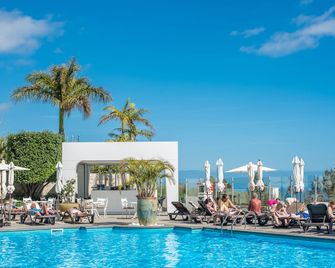 Tui Blue Gardens - Adults-Only - Savoy Signature - פונשל - בריכה