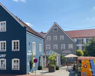 Bergbauer - Neuburg a.d.Donau - Edificio