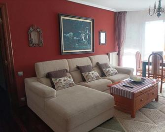 Apartamento El Rincón de Pilar - El Astillero - Sala de estar