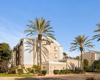TownePlace Suites by Marriott Anaheim Maingate Near Angel Stadium - Anaheim - Rakennus