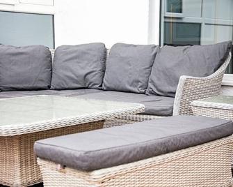 سانت جورجيز جيستهاوس - سان بيتر بورت - غرفة معيشة