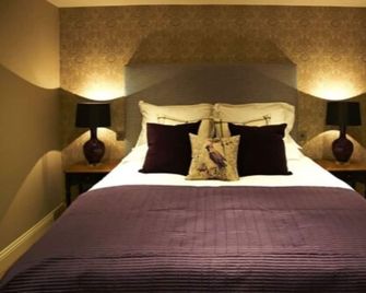 Crown and Garter - Hungerford - Camera da letto