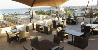 Hotel Bahia Suites - Panama City - Pool