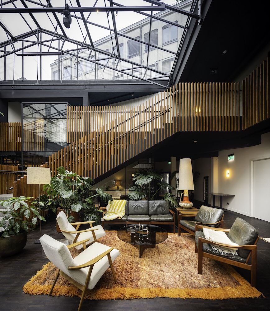 يالو إربان بوتيك هوتل جينت - غينت - ردهة