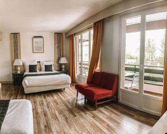 Brit Hotel Du Laca - Capvern - Capvern - Bedroom