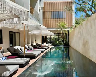 Blooma Boutique Hotel & Kosher Restaurant - Santa Teresa - Pool