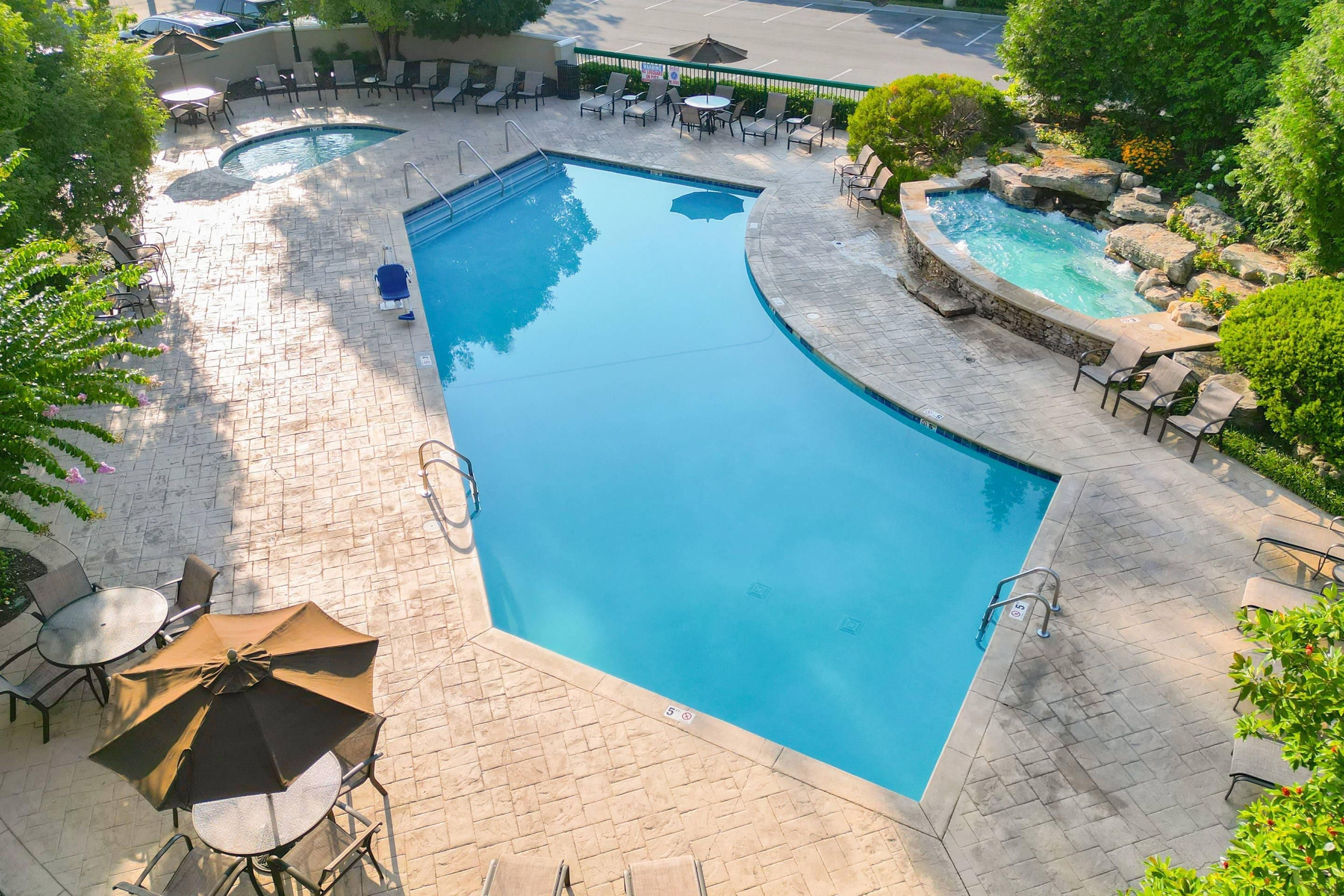 Quality Inn Near the Island Pigeon Forge - Pigeon Forge - Piscina