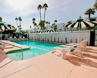 The Marley by AvantStay - Palm Springs - Piscina