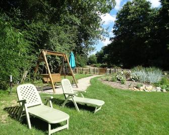 Chalets du pontot - Beaurepaire-en-Bresse - Patio