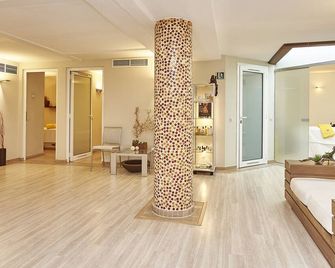 Hotel Grèvol Spa - Llanás
