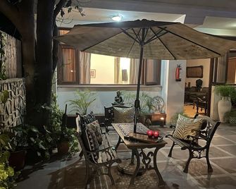 The Stay Inn New Delhi - ניו דלהי - פטיו