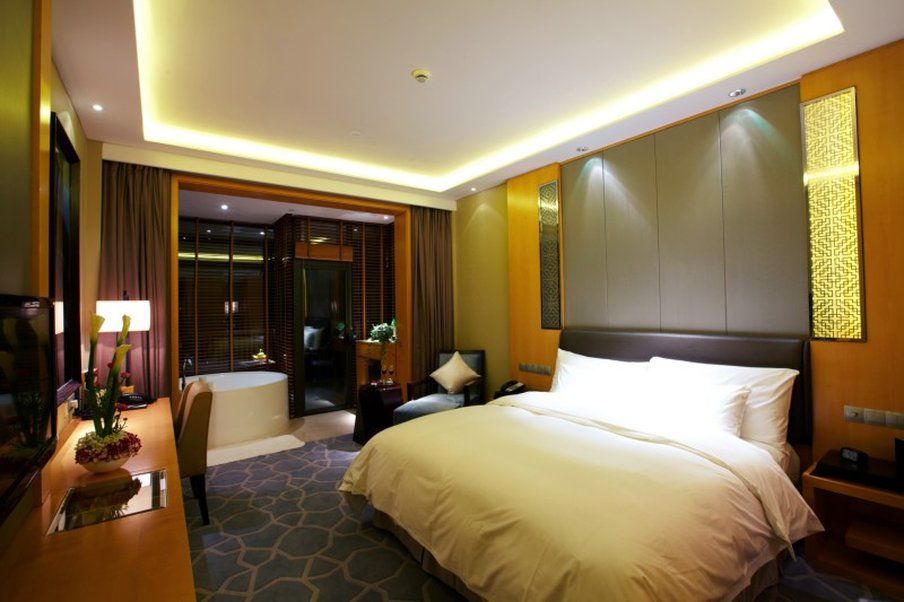 Cixi Hangzhou Bay Hotel