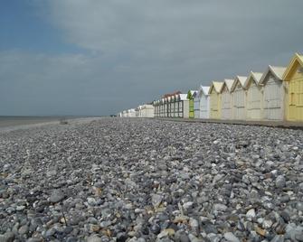 Camping Paradis Les Galets De La Mollier - Cayeux-sur-Mer - Beach