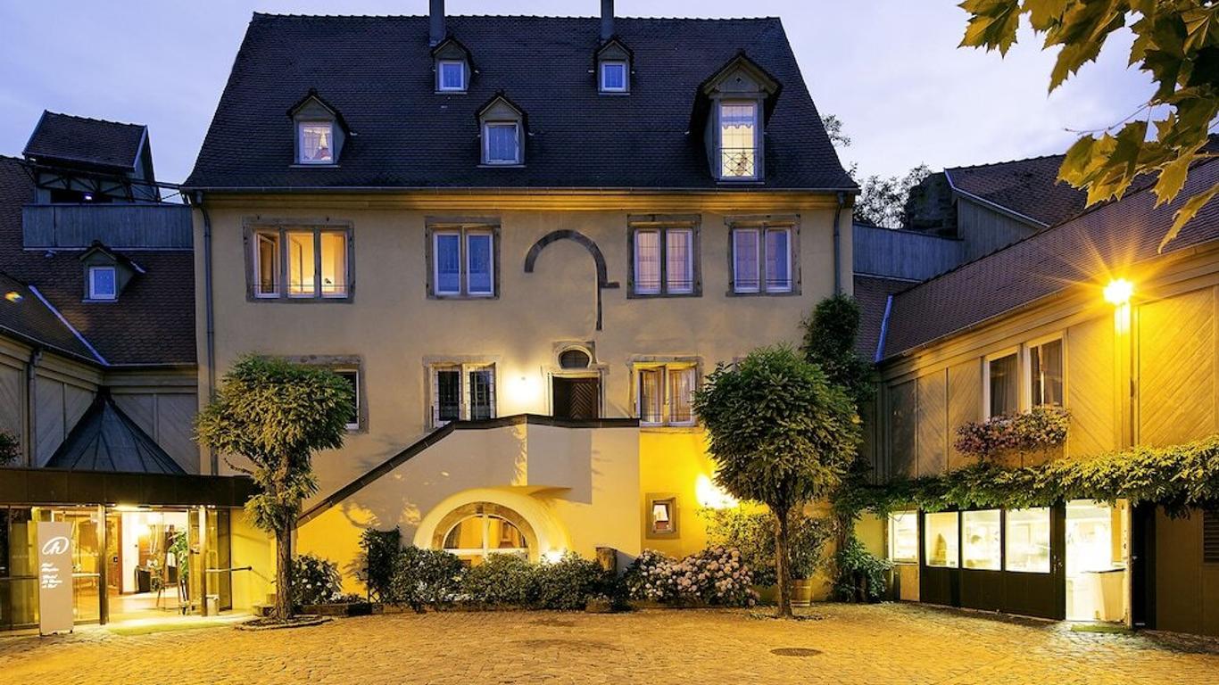 Kaplanis House