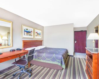 Super 8 by Wyndham Tilton/Lake Winnipesaukee - Tilton - Slaapkamer