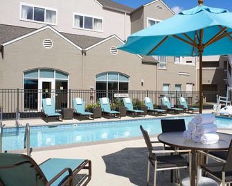 Sonesta Es Suites Detroit Warren - Warren - Pool