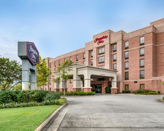 Hampton Inn Wilmington-University Area/Smith Creek Station - Wilmington - Edifici