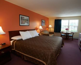 Coos Motor Inn - Lancaster - Bedroom
