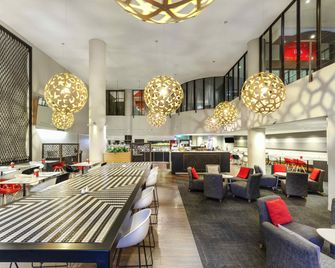 ibis Melbourne - Hotel & Apartments - Melbourne - Restaurante